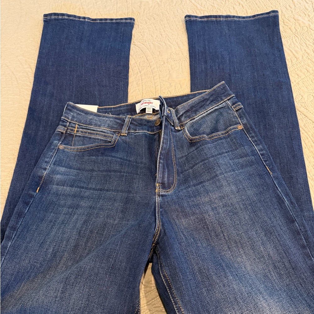 Wrangler Women's Dark Blue Straight Leg Jeans